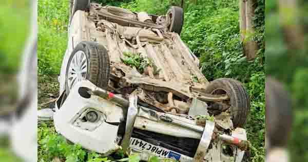 अनूपपुर में स्कूली बच्चों से भरी कार पलटी, 3 की हालत गंभीर; स्कूल जाते समय हुआ हादसा