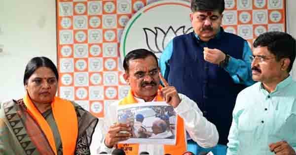 MP Panchayat Chunav Results : 51 में से 40 जिला पंचायतों में BJP का कब्जा, कांग्रेस के खाते में आई 10, गोंगपा को मिली 1 सीट