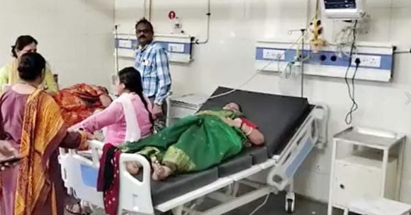 स्वतंत्रता दिवस पर हादसा : शिक्षकों की वैन नाले में गिरी... 7 महिला घायल, ध्वजारोहण कार्यक्रम में जा रहे थे सभी