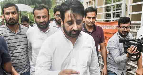 AAP विधायक अमानतुल्लाह खान को जमानत मिली, दिल्ली वक्फ बोर्ड से जुड़ा है मामला