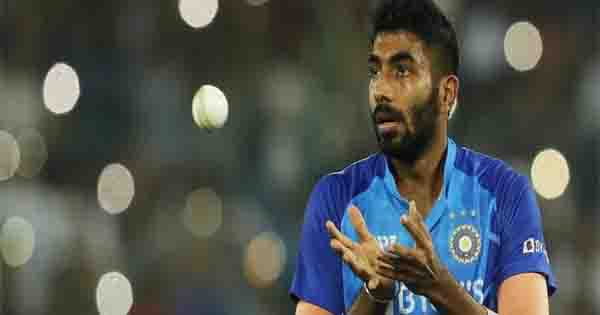 टीम इंडिया को बड़ा झटका ! Jasprit Bumrah टी-20 वर्ल्ड कप से हुए बाहर, जानें वजह