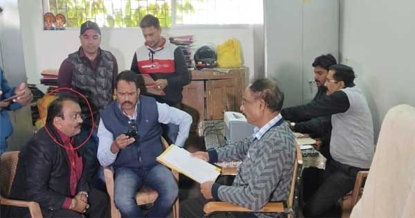 जबलपुर में लोकायुक्त की बड़ी कार्रवाई, ग्रामीण यांत्रिकी विभाग का क्लर्क 20 हजार की रिश्वत लेते पकड़ाया