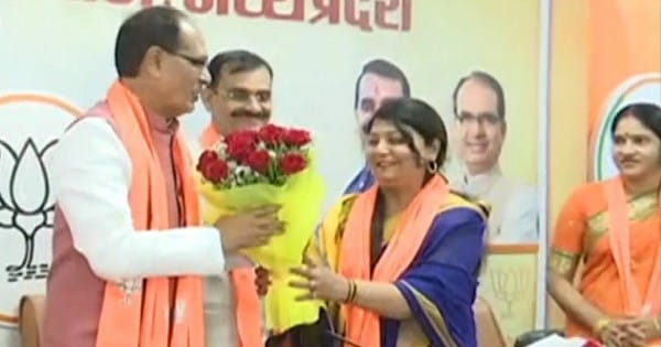कटनी की महापौर प्रीति सूरी ने थामा BJP का दामन, बगावत कर निर्दलीय लड़ा था नगर निगम का चुनाव