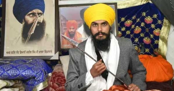पंजाब में ही है भगोड़ा अमृतपाल, स्वर्ण मंदिर या तलवंडी में सरेंडर की खबरों के बीच हाई अलर्ट पर पुलिस