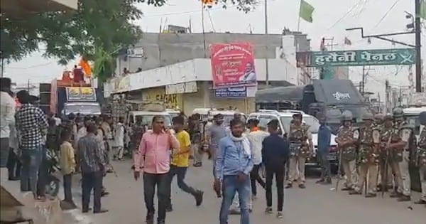 रामनवमी पर कड़ी सुरक्षा : खरगोन और सेंधवा में भारी पुलिस बल की मौजूदगी में निकली शोभायात्रा; देखें VIDEO