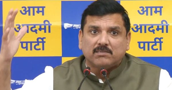 डिग्री को लेकर आप ने पीएम मोदी को घेरा, कहा- जांच की जाए तो प्रधानमंत्री की डिग्री फर्जी निकलेगी