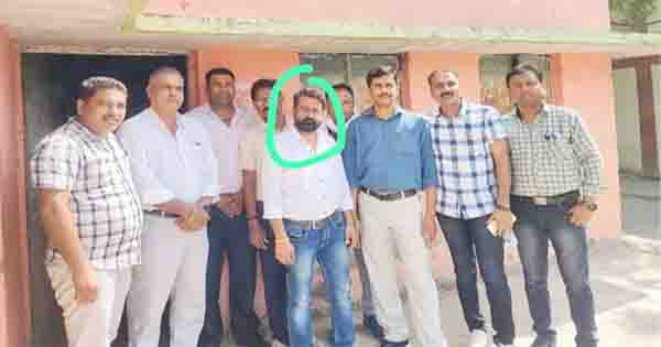 Damoh : जनपद पंचायत APO को 20 हजार की रिश्वत लेते लोकायुक्त ने पकड़ा, इस काम के लिए मांगे थे रुपए
