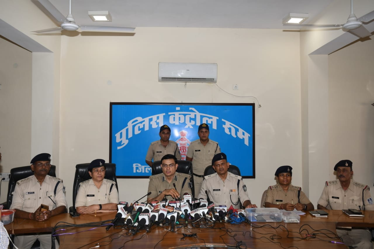 अवेैध संबंध की वजह से महिला की हत्या, आरोपी महिला गिरफ्तार