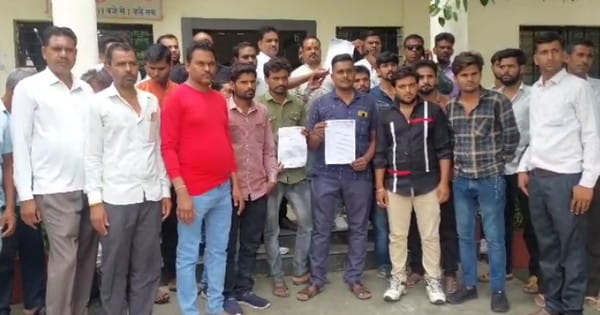 उज्जैन : आत्महत्या मामले में गिरफ्तारी, बचाव में आया प्रजापति समाज, SP को दिया ज्ञापन