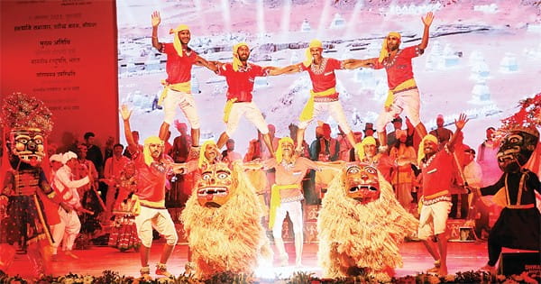 लोकनृत्यों से कराई सांस्कृतिक परिक्रमा, ट्रांसजेंडर व विदेशी लेखकों ने किया संवाद
