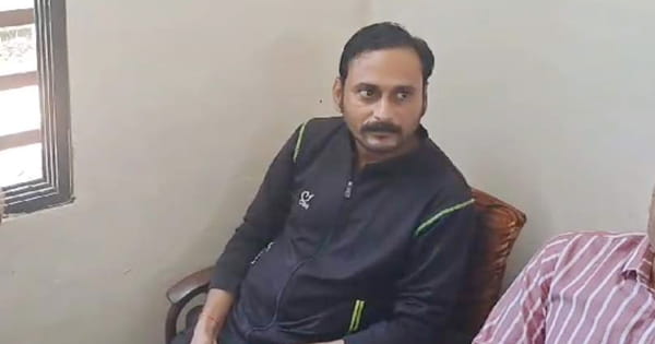 लोकायुक्त ने DEO ऑफिस के बाबू को 5 हजार की रिश्वत लेते पकड़ा, पेंशन प्रकरण बनाने के एवज में रिटायर्ड शिक्षक मांगे थे रुपए