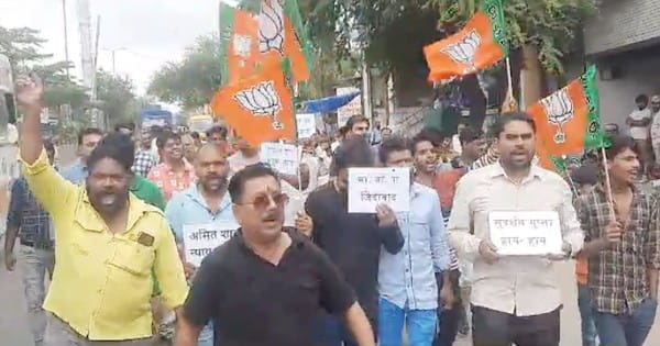 चुनाव से पहले BJP में अंतर्कलह : इंदौर में पूर्व विधायक सुदर्शन गुप्ता के खिलाफ सड़कों पर उतरे कार्यकर्ता; देखें VIDEO