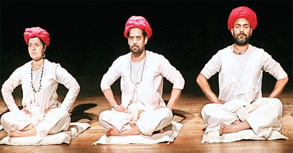 उम्मीद और स्वार्थ की तीन कहानियों के मंचन ने दर्शकों को किया भावुक