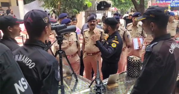 उज्जैन : एनएसजी कमांडो ने पुलिस कंट्रोल रूम में किया हथियारों का डेमोंसट्रेशन, महाकाल मंदिर परिसर में की थी मॉकड्रिल