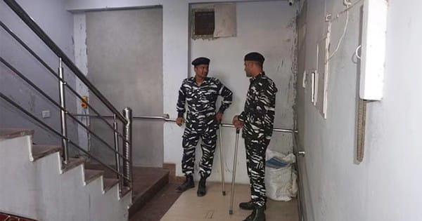 दिल्ली पुलिस की Newsclick से जुड़े ठिकानों पर रेड, लैपटॉप-फोन जब्त; नोएडा-गाजियाबाद समेत 30 लोकेशन पर छापेमारी