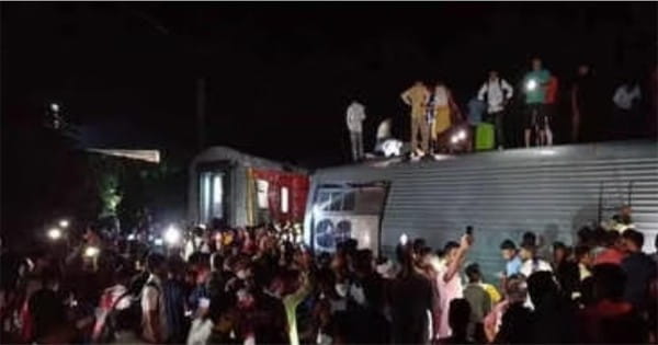 बिहार में ट्रेन हादसा, चार की मौत, 100 घायल