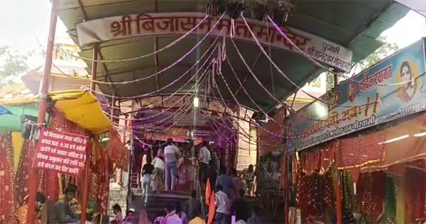 मंदिर के पट रात 10 बजे बंद करने का विरोध, धर्म स्थलों को आचार संहिता से मुक्त रखने की मांग; दशहरे पर होने वाली शस्त्र पूजा पर भी असमंजस