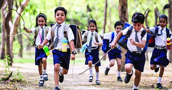 भोपाल में ठंड के कारण स्कूलों का टाइम बदला, 5वीं तक स्कूल 9 बजे के बाद लगेंगे; भोपाल कलेक्टर ने जारी किया आदेश