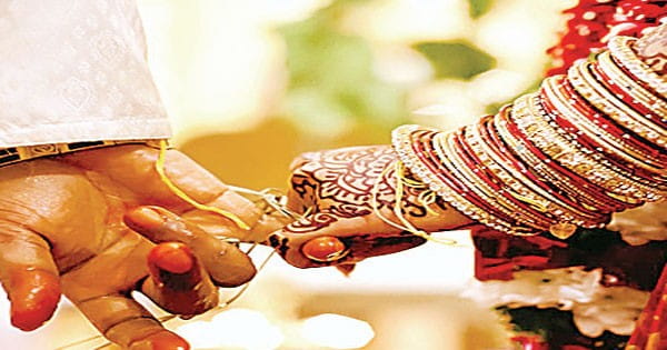 छोरियों ने छोरों को पीछे छोड़ा, 60% खुद करना चाहती हैं खर्च