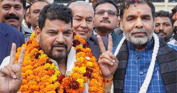 खेल मंत्रालय का बड़ा एक्शन, WFI के अध्यक्ष संजय सिंह की मान्यता रद्द, नया कुश्ती संघ निलंबित