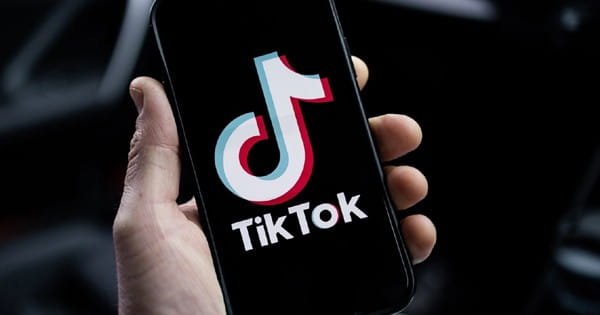 क्या Pakistan में बैन होगा Tik Tok ? मौलवियों ने फतवा जारी कर ऐप को बताया हराम, कहा- इसने धर्म का उड़ाया मजाक