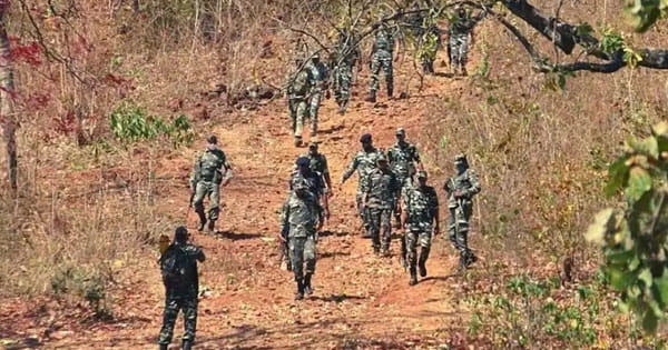 छत्तीसगढ़ के अबूझमाड़ में मुठभेड़ : जवानों ने 2 नक्सलियों को किया ढेर, नक्सलवाद के खिलाफ अभियान जारी