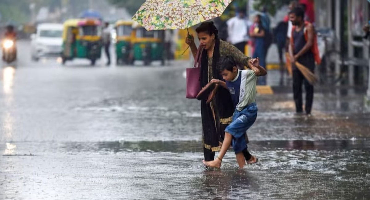 Weather Update : देशभर में बारिश का कहर, 11 की मौत; कई राज्यों में रेड और ऑरेंज अलर्ट