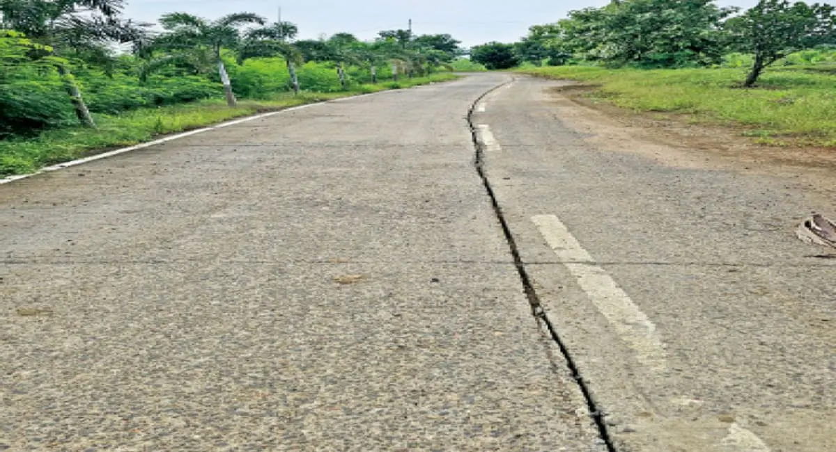 सीई मेहरा के फार्म हाउस तक की सड़क के मामले में पीडब्ल्यूडी का कारनामा
