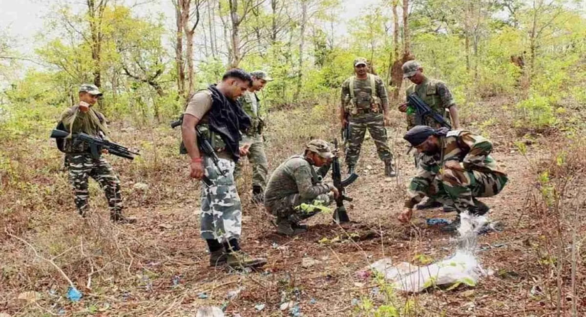 भैरमगढ़-इंद्रावती क्षेत्र में DRG जवानों और नक्सलियों के बीच मुठभेड़, 1 नक्सली ढेर