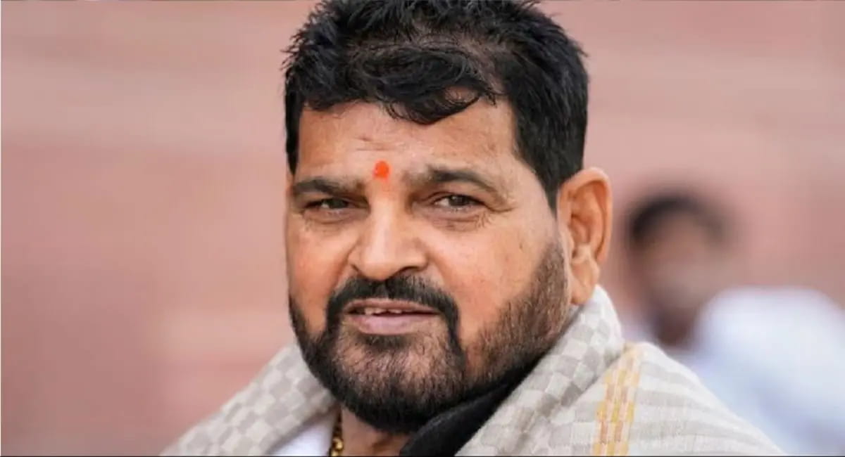 योगी कैबिनेट विस्तार से पहले बृजभूषण का पोस्ट क्यों बना चर्चा का विषय?