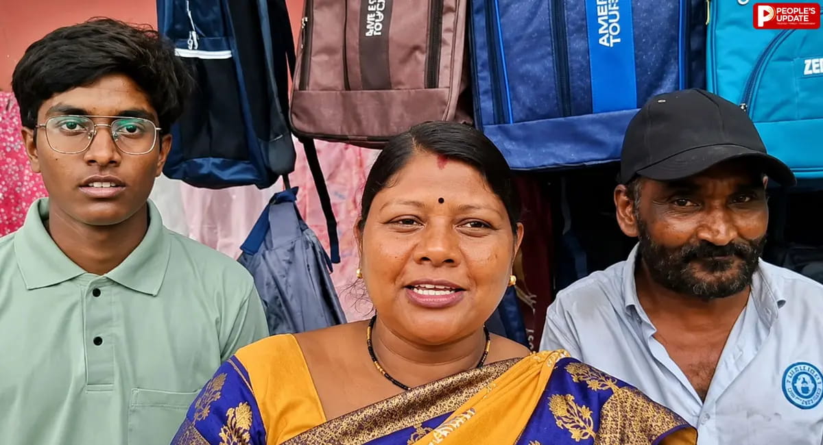 पिता बेचते हैं फुटपाथ पर स्कूल बैग, बेटे ने NEET पास कर पूरा किया डॉक्टर बनने का सपना