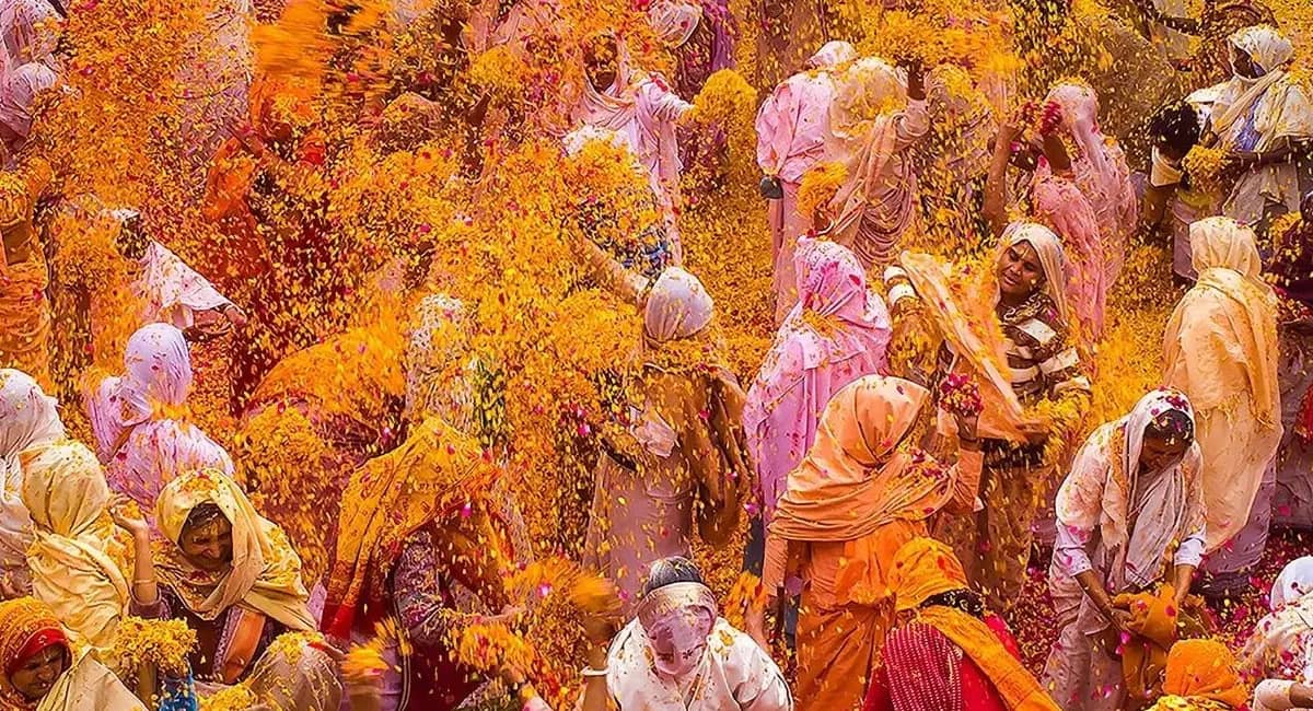 देश के इन पांच शहरों में घूम इस बार "होली" को मनाएं और भी स्पेशल और भी खास!
