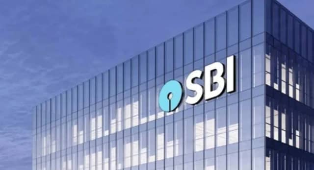 SBI डेटा लीक: क्या बैंक खाते भी हो गए हैक? जानिए ग्राहकों को कितना खतरा