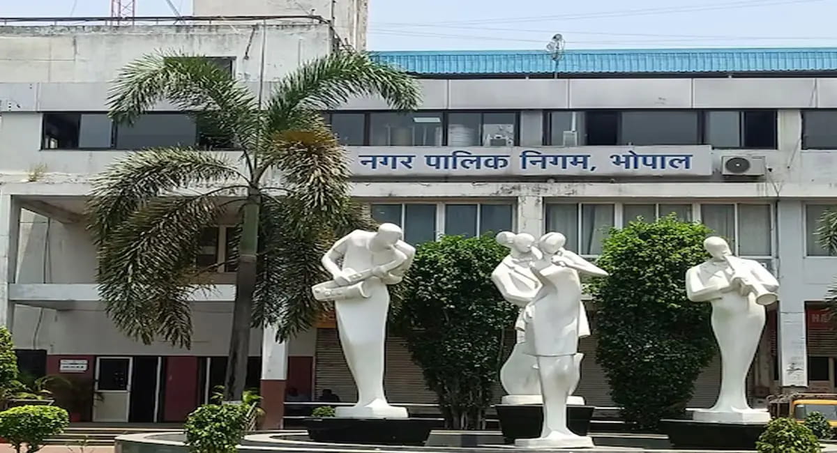 नगर निगम में लोकायुक्त का छापा, फर्जी बिलों से भुगतान मामले में जांच