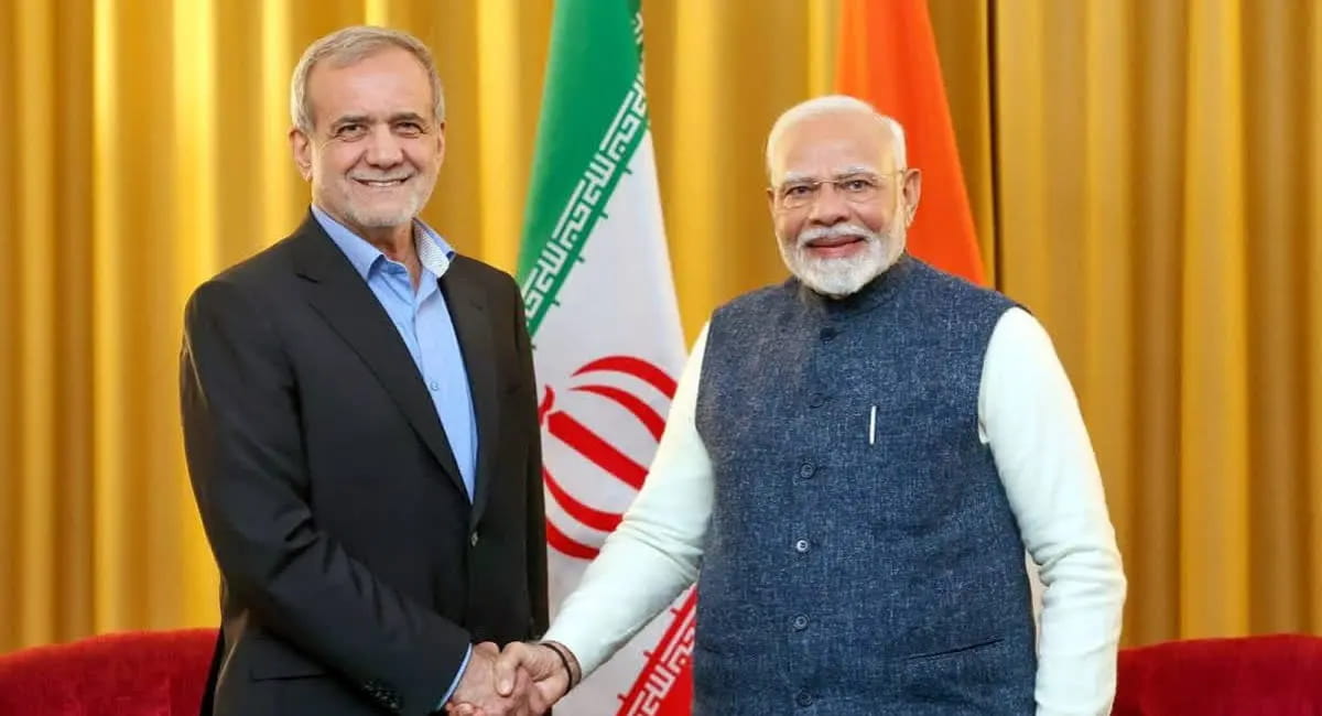 पीएम मोदी बोले- समुद्री रास्ते हर हाल में सुरक्षित रहें