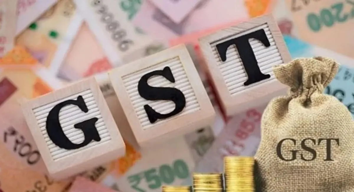 अप्रैल में ₹2.42 लाख करोड़ के पार, इम्पोर्ट से मिली तेज रफ्तार