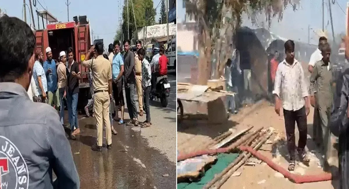 टिंबर मार्केट में लगी भीषण आग, 20 फीट तक उठीं लपटें