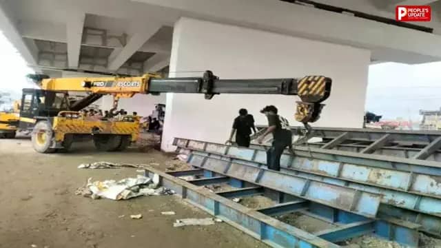 फ्लाईओवर का गार्डर गिरने से 2 कांवड़ियों की मौत, गंगाजल लेकर लौट रहे थे घर