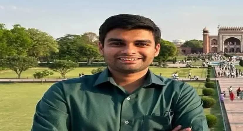 प्रशिक्षु आईएफएस अधिकारी प्रज्ज्वल चौरसिया ने संभाला सोहागपुर वन परिक्षेत्र अधिकारी का दायित्व
