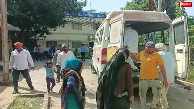 पन्ना में सांप के डसने से 19 वर्षीय नवविवाहिता की मौत, इलाज में देरी के आरोप पर चक्काजाम