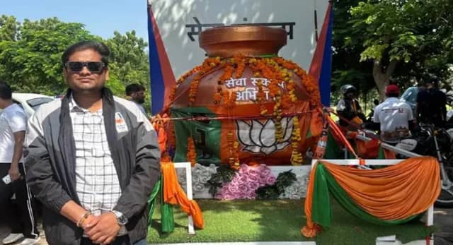 छिंदवाड़ा: भाजपा युवा मोर्चा की सेवा-संकल्प यात्रा वाराणसी से वडनगर पहुंची, युवाओं ने लिया राष्ट्र निर्माण का संकल्प