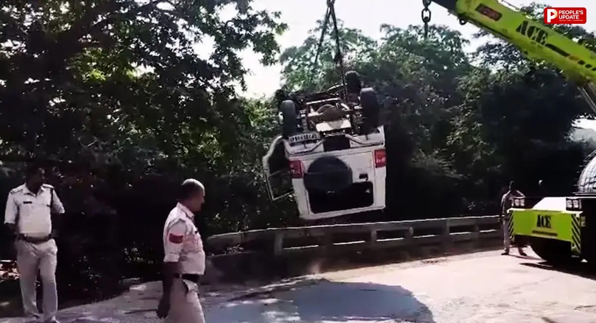 मैहर जा रहे श्रद्धालुओं की बोलेरो नदी में गिरी, कानपुर के दो लोगों की मौत