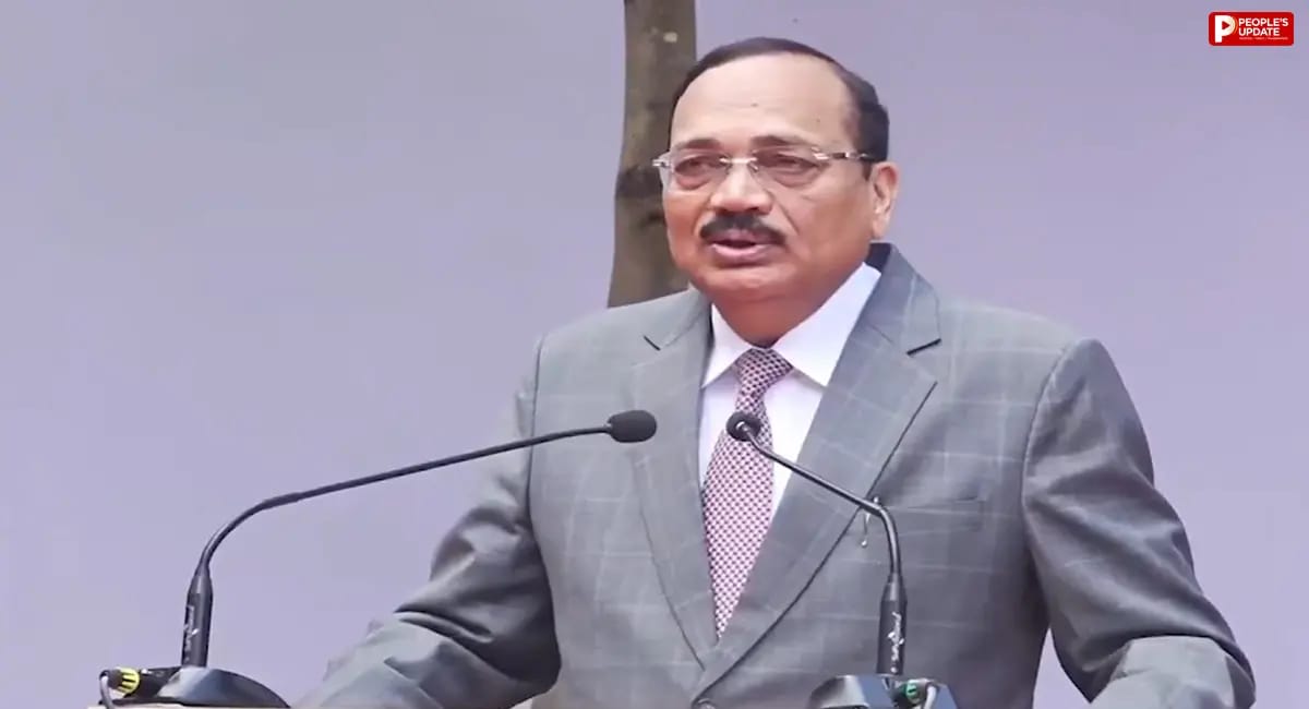 CJI सूर्यकांत की कानून के छात्रों को नसीहत, बोले- ‘कानून का पेशा कमजोर दिलवालों के लिए नहीं’