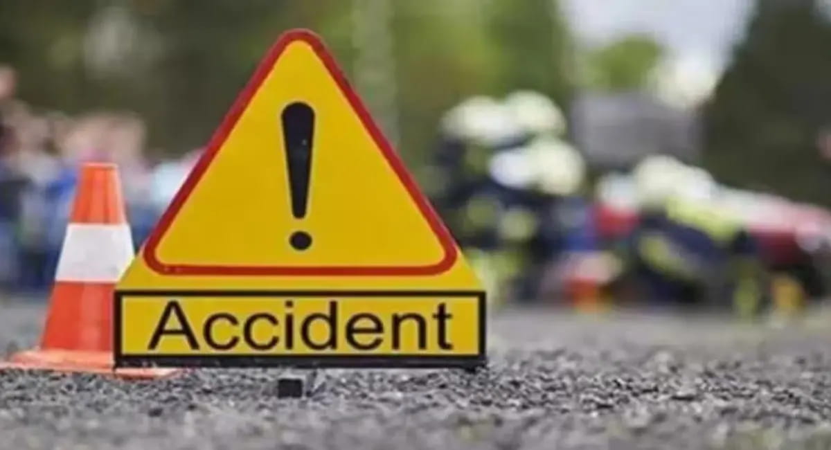 ट्रक के नीचे 25 किमी तक घिसटता रहा चरवाहा, मौके पर मौत