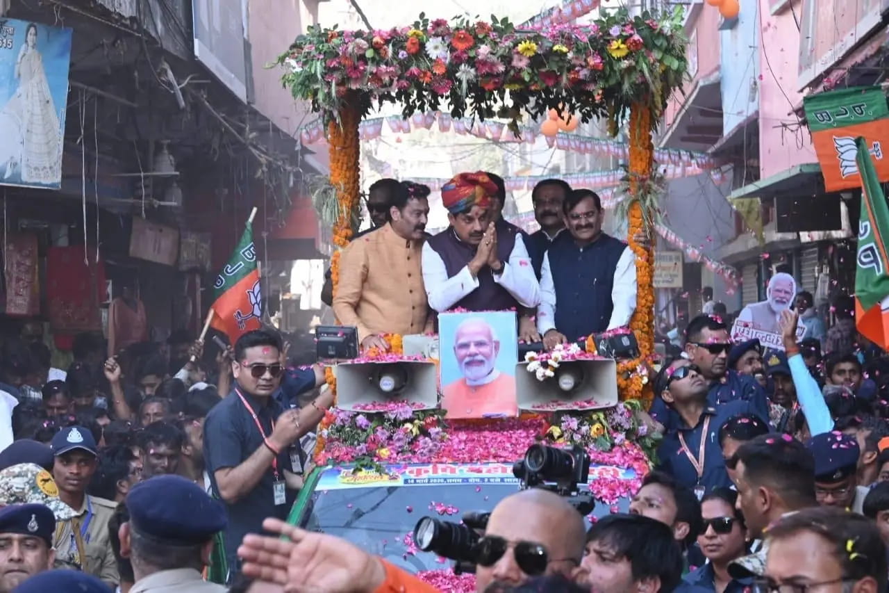 566 करोड़ की सिंचाई परियोजना का लोकार्पण, सीएम बोले- युद्ध, संकट के समय हमारे जहाज तिरंगा लेकर चले, कांग्रेस झूठ बोलती रही