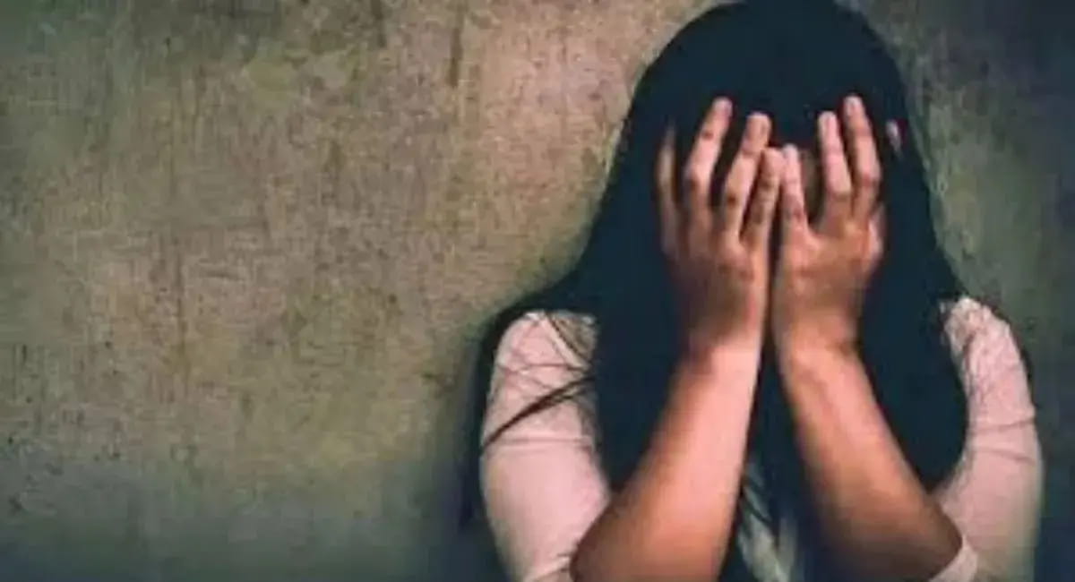 गुना में पार्लर सिखाने के बहाने युवती से दुष्कर्म, पति ने की हैवानियत, 3 आरोपी गिरफ्तार