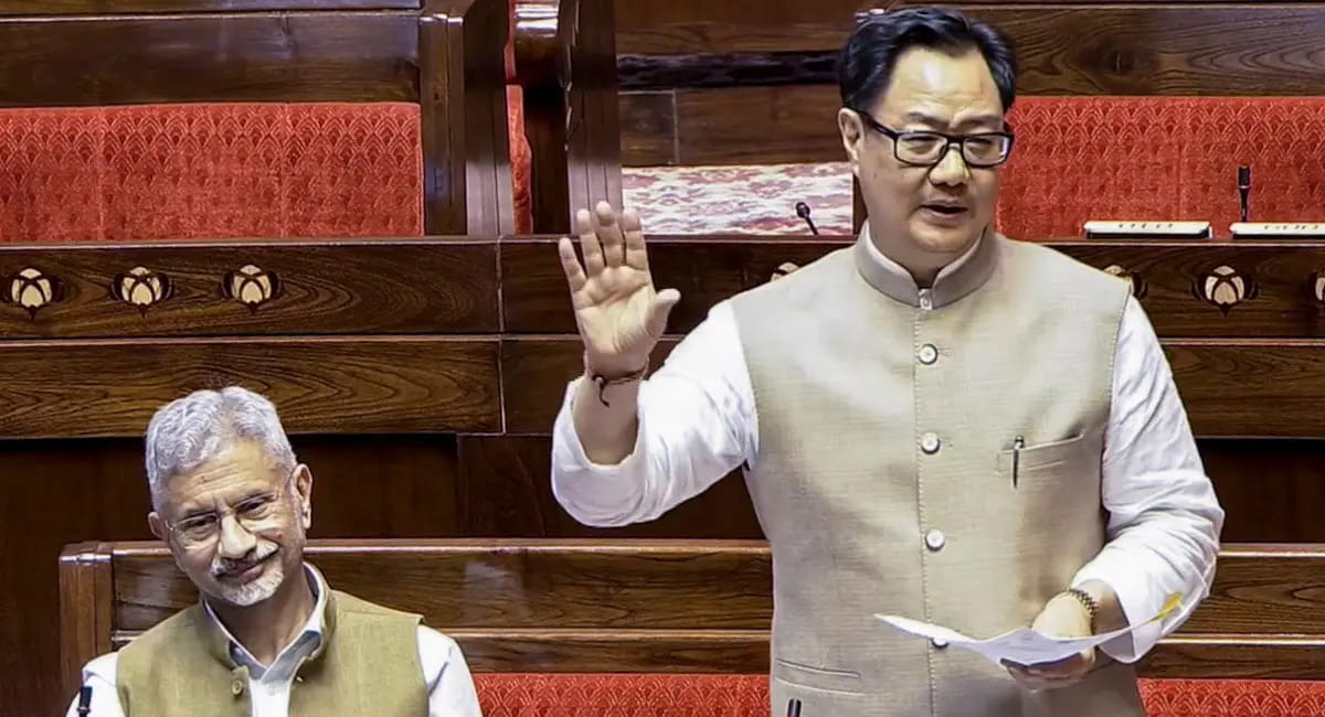 'तीन बार बुलाया, फिर भी नहीं आए...', राज्यसभा में संजय सिंह और किरेन रिजिजू के बीच हुई तीखी बहस