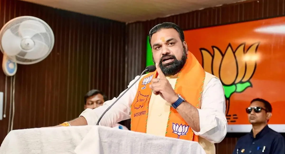 काम पर लौटे कर्मचारी, बिहार में खत्म हुई राजस्व अधिकारियों की हड़ताल; सीएम सम्राट चौधरी ने दिया आश्वासन