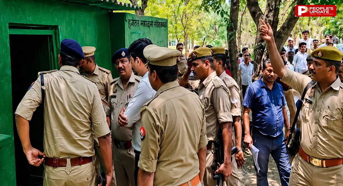 अवैध मजार जमींदोज, नोटिस देने के बावजूद नहीं हटाया था कब्जा