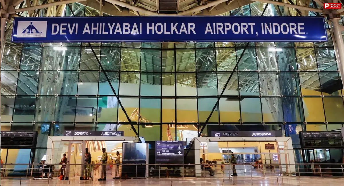 इंदौर एयरपोर्ट पर यात्री से 2 करोड़ का सोना जब्त, एयर इंडिया एक्सप्रेस कर्मचारी समेत चार गिरफ्तार